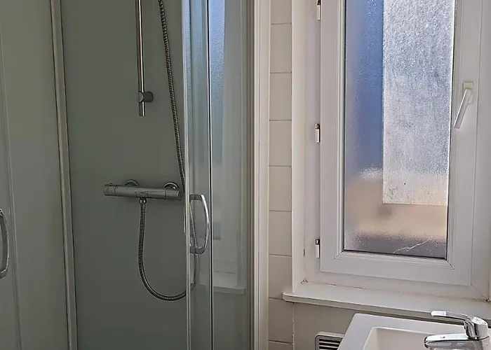 55 M2 Refait à Neuf à 300 M De La Et Du Centre Le Portel